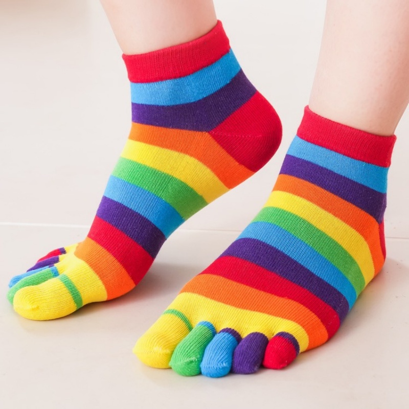 Women's Socks Rainbow Striped  - огляд і ціна Toe Sock Split